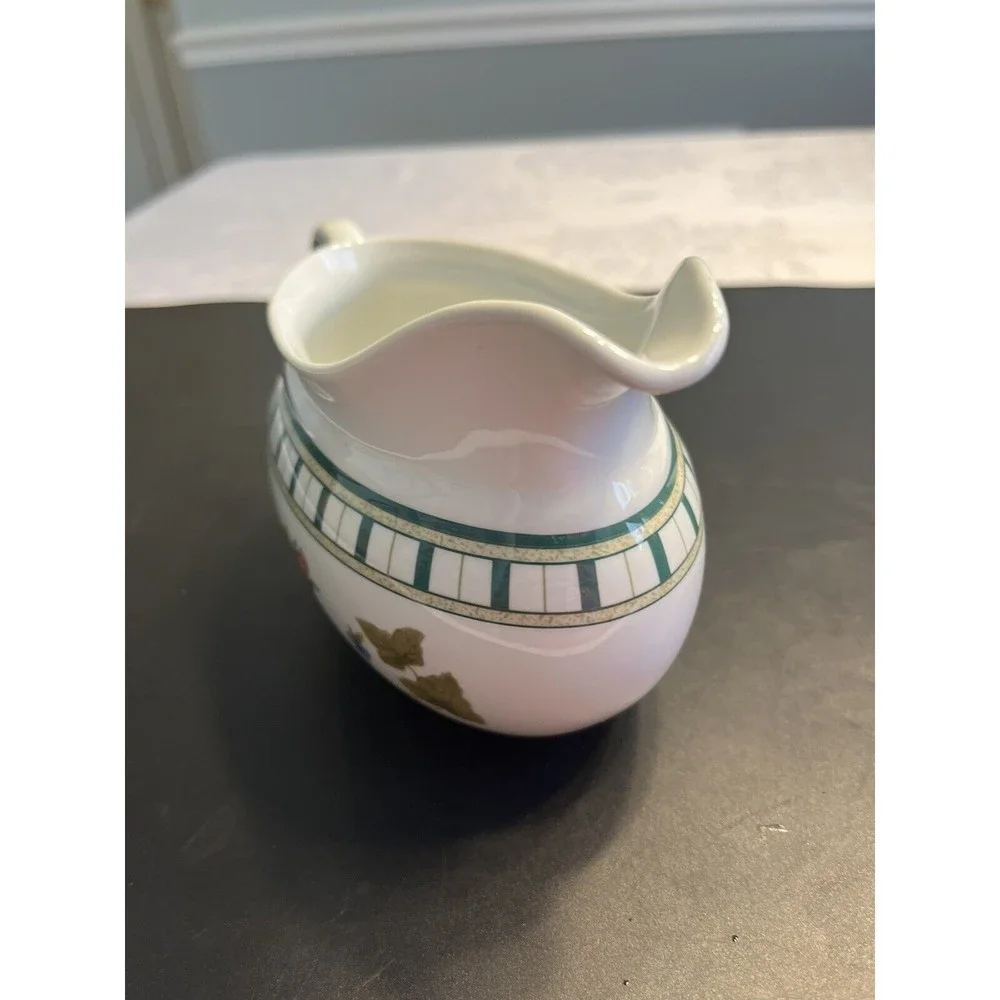 Lenox Summer Terrace Pattern Flowers Gravy Boat Made in Brazil